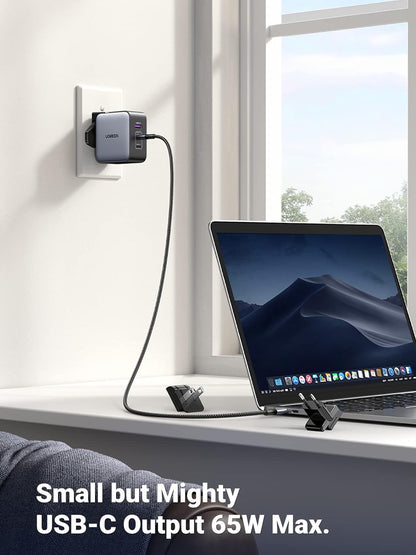 Cargador UGREEN Nexode 65W USB-C - 3 Puertos con Enchufes Internacionales